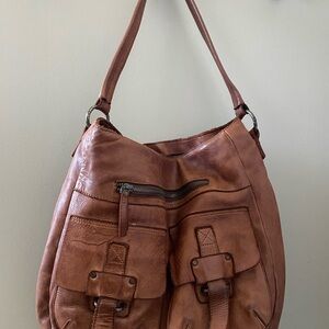 Elegant Tan Leather Hobo Bag